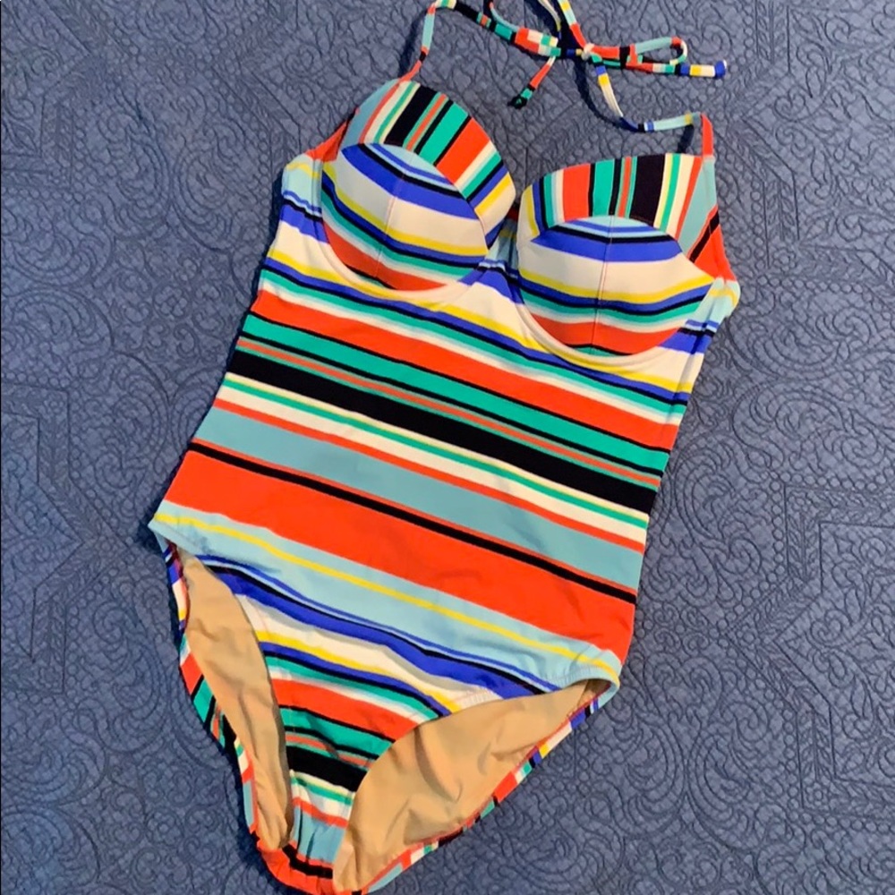 One piece swimsuit